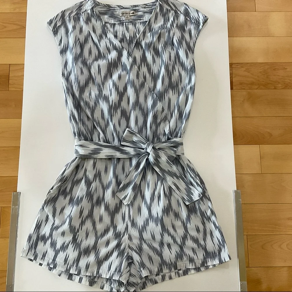 Toad & Co Organic Cotton Romper Size S - Picture 9 of 16